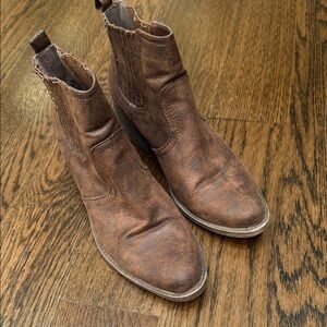 Volatile Brown Ankle Boots Distressed Leather Chelsea Style